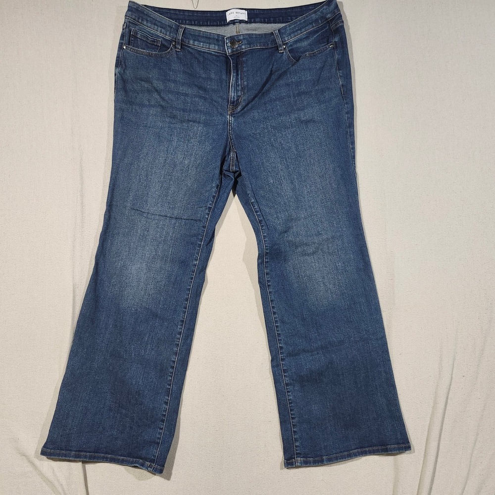Lane Bryant Signature Fit Mid Rise Bootcut Jeans Blue Medium Wash Plus Size 22